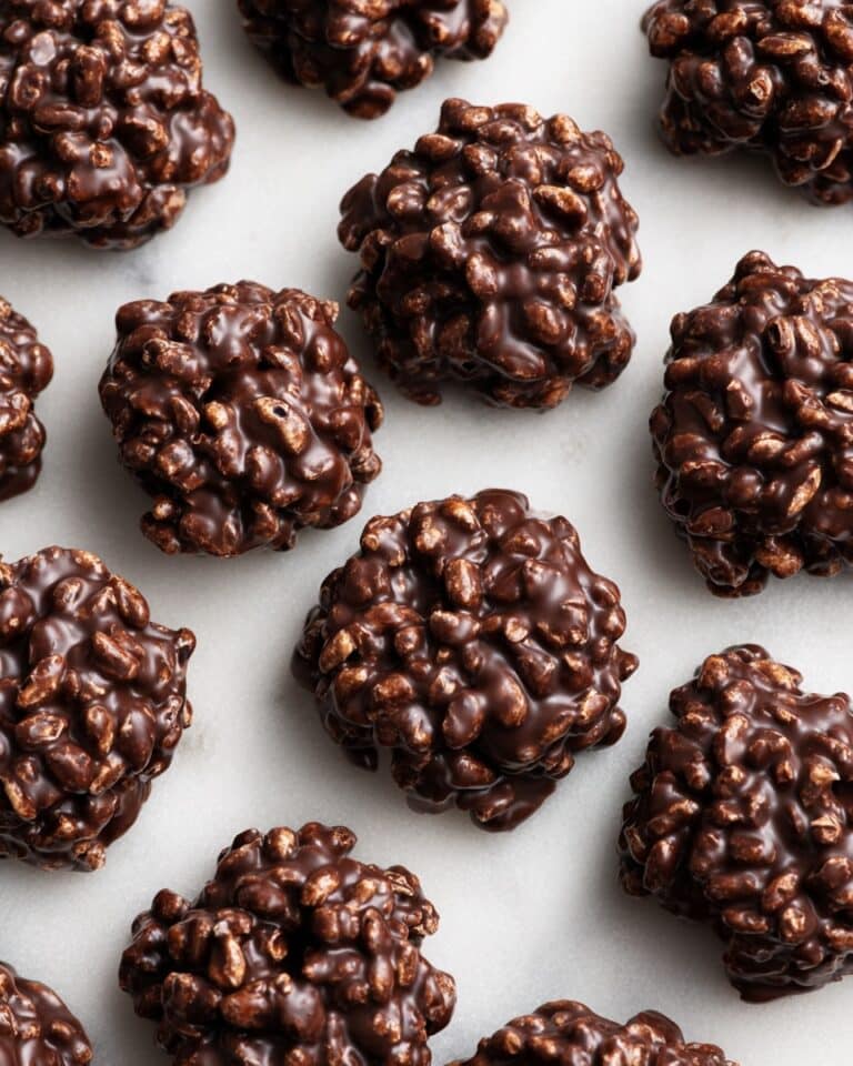 3-Ingredient Dark Chocolate Quinoa Crisps Recipe