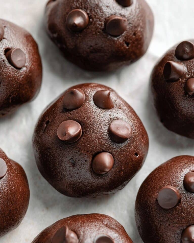 3-Ingredient No Bake Brownie Bites Recipe