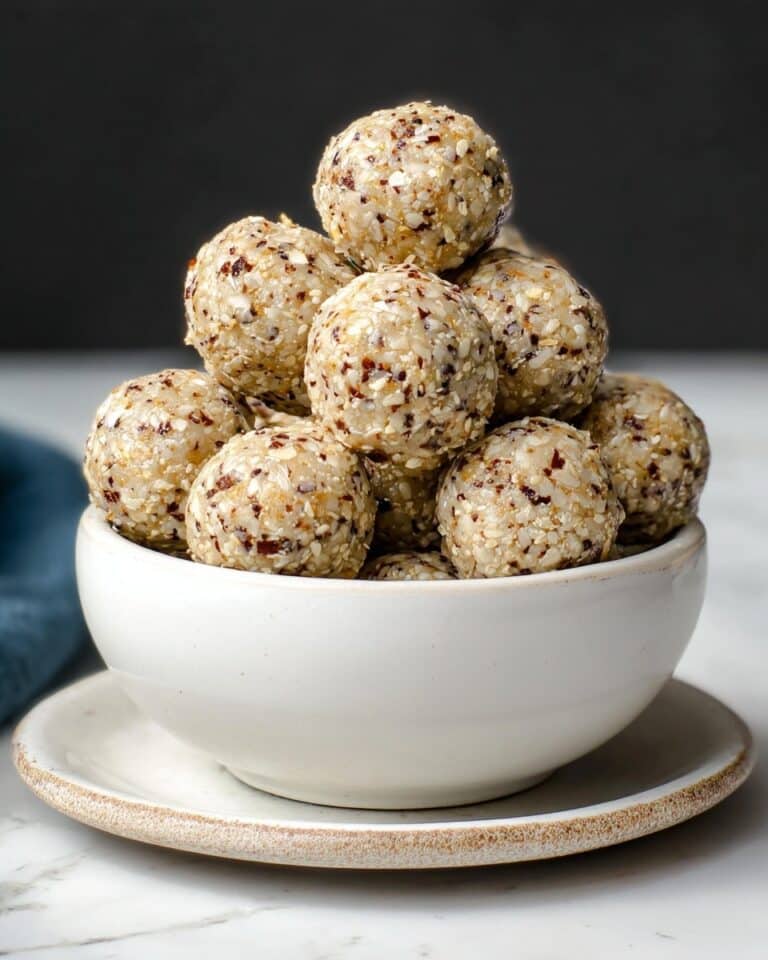 5-Ingredient Cashew Energy Balls Recipe